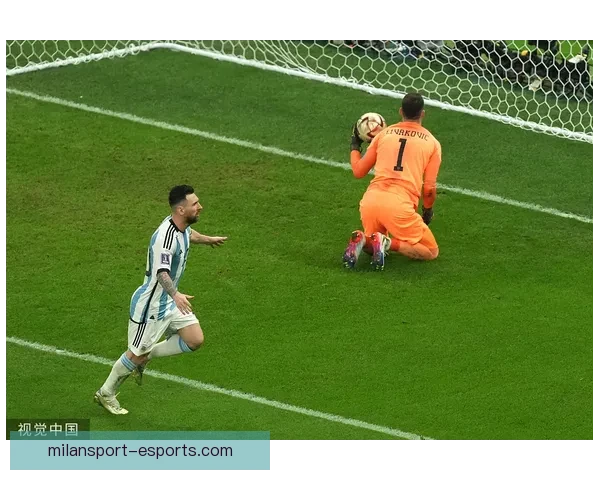 2026世界杯聚焦美国赛事盛况与全球足球激情碰撞